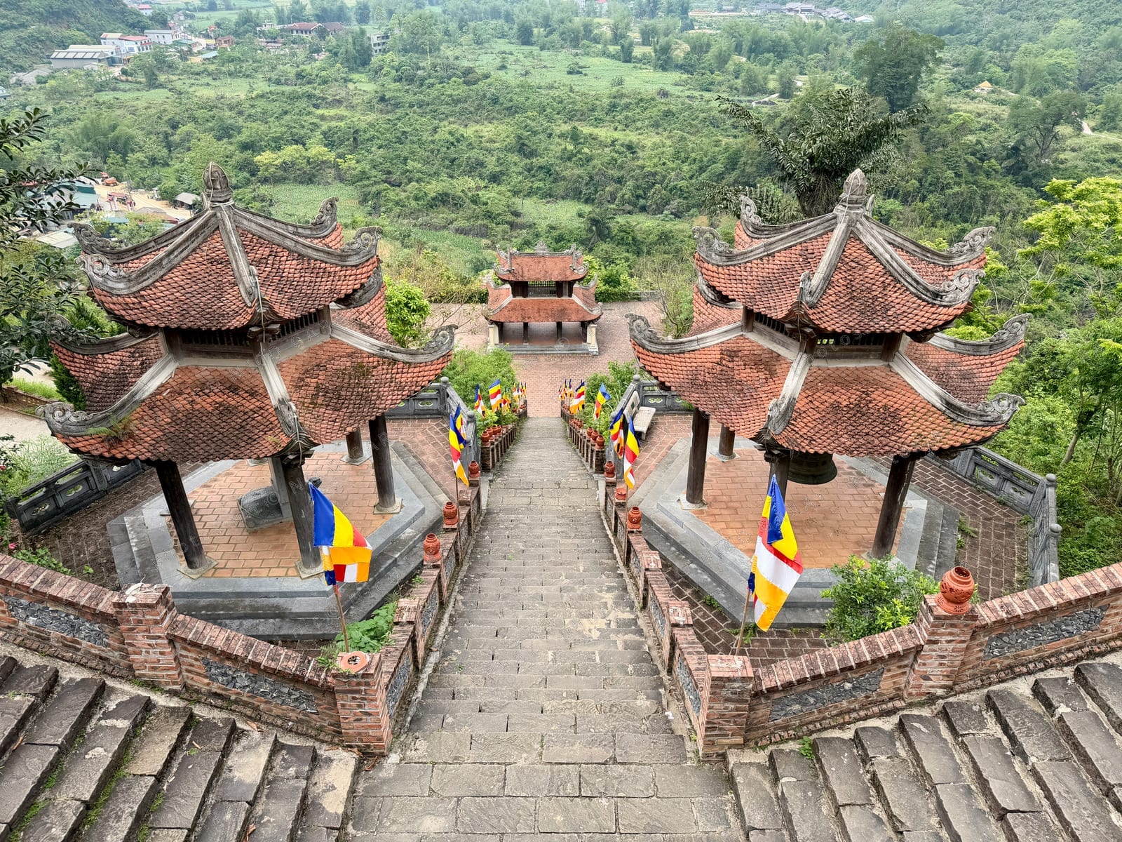 Đàm Thủy