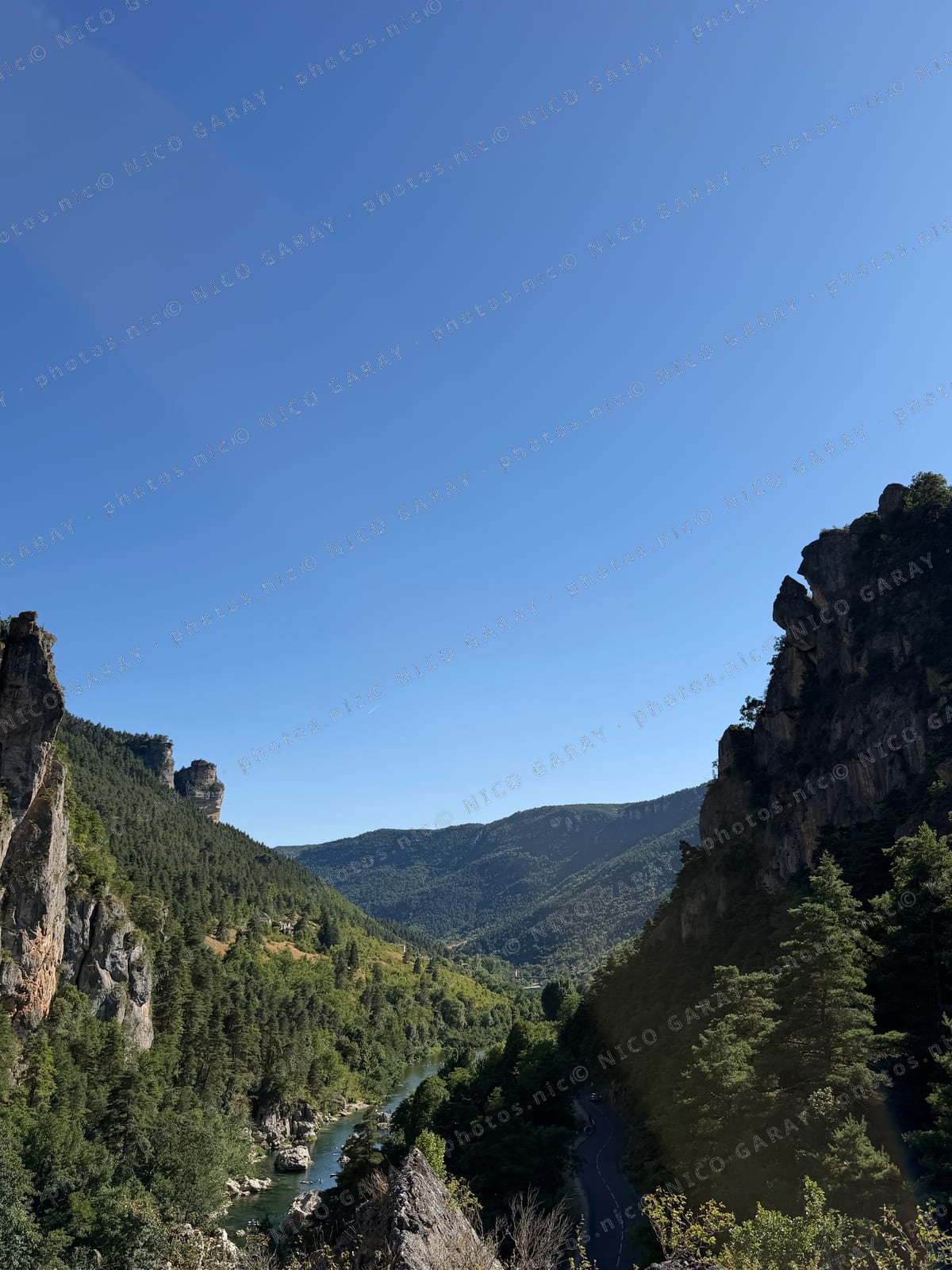 Chaleur de juillet sur les gorges